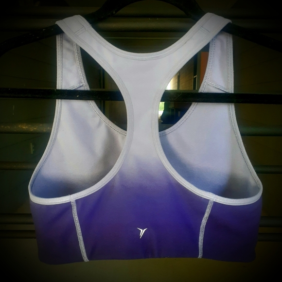 Old Navy Active Go Dry Sports Bra - Picture 4 of 7